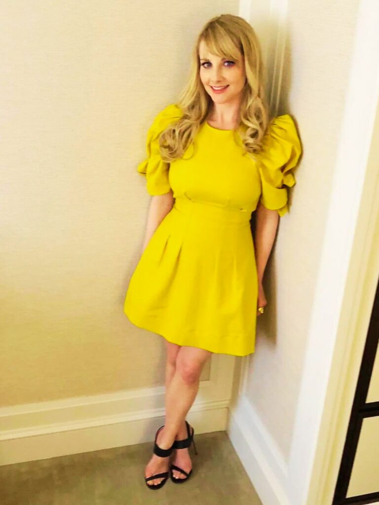 How Tall Is Melissa Rauch